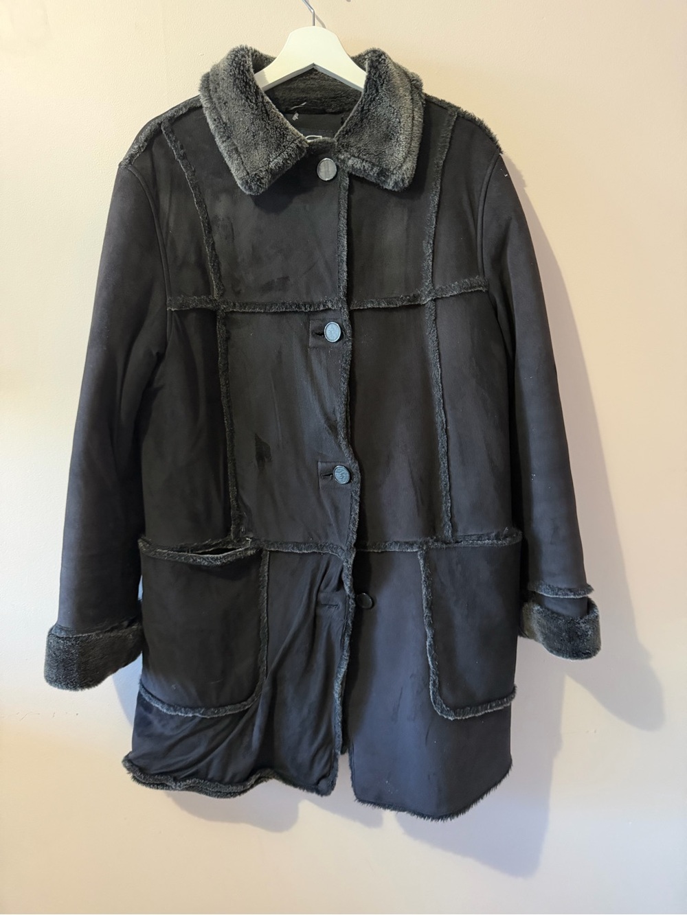 Vintage-Inspired Utex Design Black Faux Shearling Coat 🖤